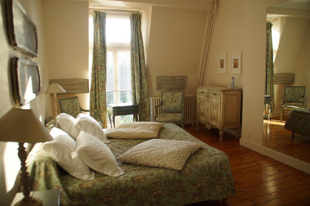 B&B Villa Leopoldine Brussels Guesthouse Иксель Экстерьер фото