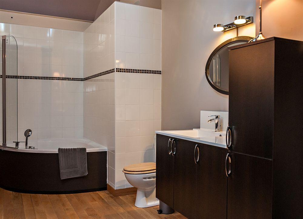 B&B Villa Leopoldine Brussels Guesthouse Иксель Экстерьер фото