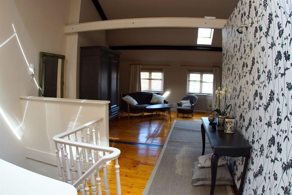 B&B Villa Leopoldine Brussels Guesthouse Иксель Экстерьер фото