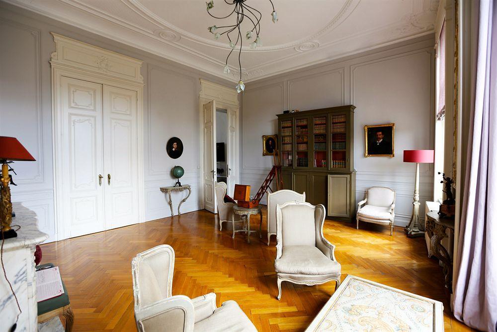 B&B Villa Leopoldine Brussels Guesthouse Иксель Экстерьер фото