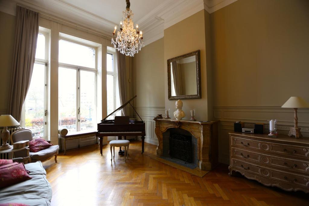 B&B Villa Leopoldine Brussels Guesthouse Иксель Экстерьер фото
