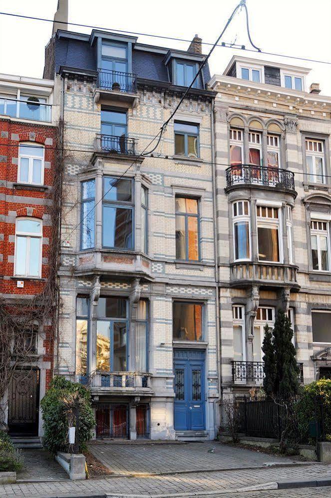 B&B Villa Leopoldine Brussels Guesthouse Иксель Экстерьер фото
